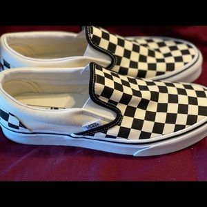 Vans slip on shoes